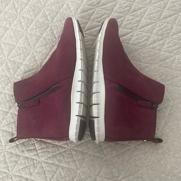 COLE HAAN ZeroGrand Burgundy Waterproof Suede Leather Zip Bootie Size 8.5 - Picture 7 of 13